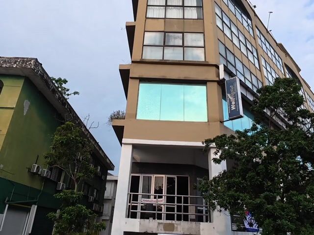 Video Image 1