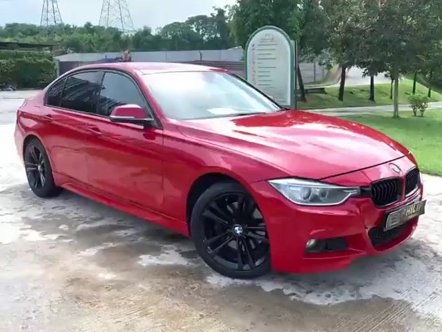 2012 BMW 328i 2.0 SPORT Masih Boleh Loan Lagi - 1