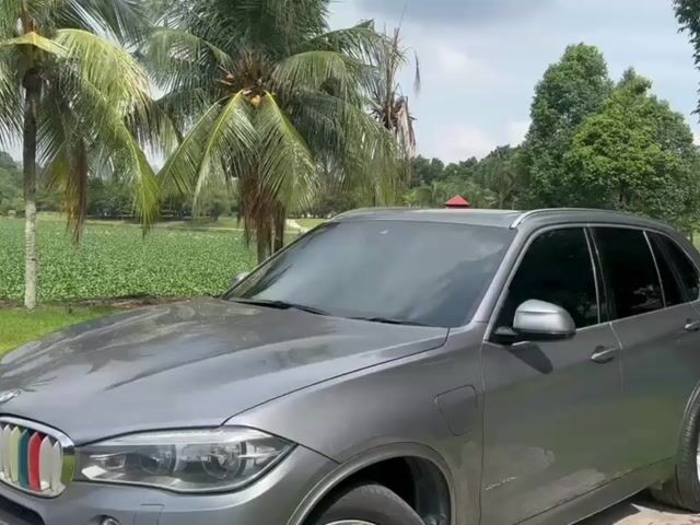 2017 BMW X5 XDRIVE40E Condition Cantik Blh Loan Lg - 1