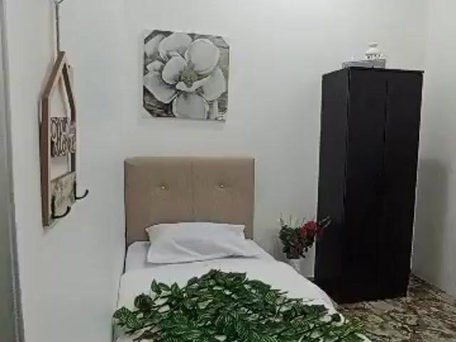 Video Image 1