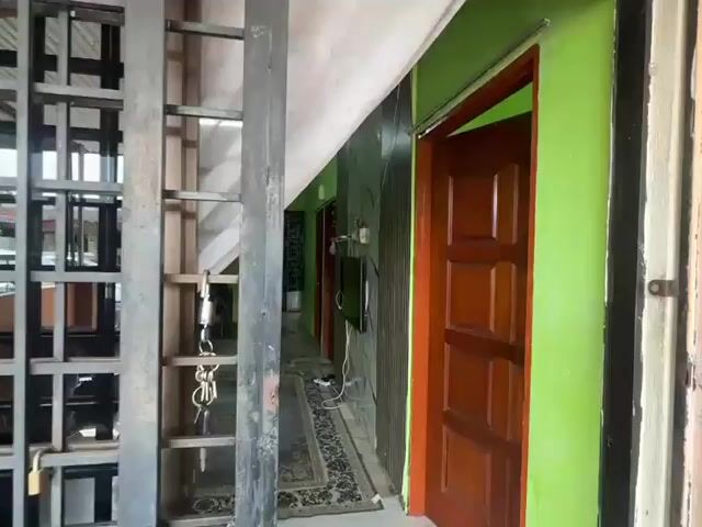Video Image 1