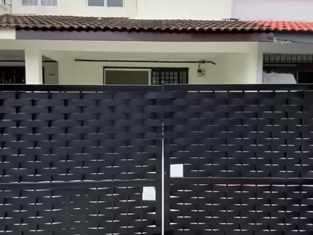 Video Image 1
