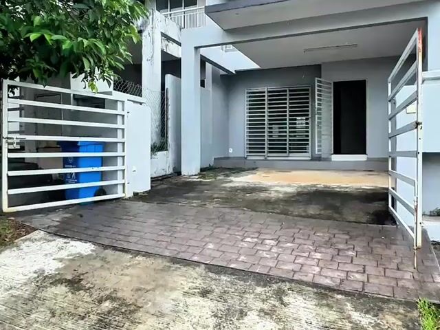 Video Image 1