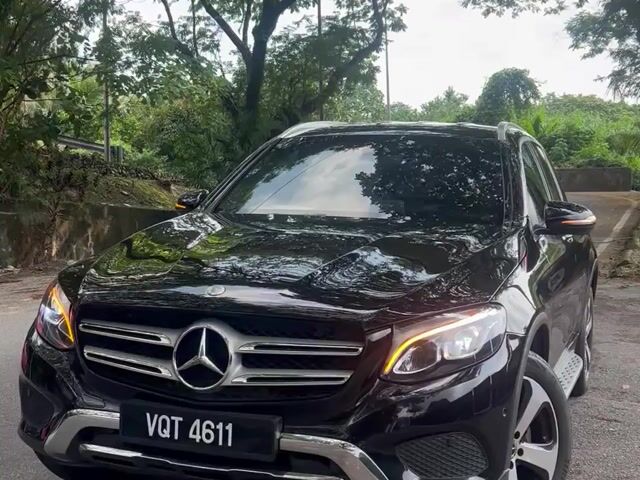 MERCEDES BENZ GLC200 2.0 NEW PLAYER LOW MAiNTAIN - 1