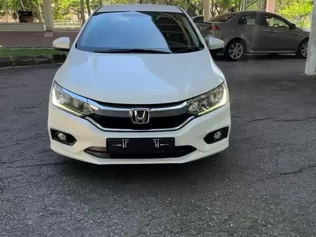2018 Honda CITY 1.5 V MY2014 FACELIFT (A)91k mil - 1