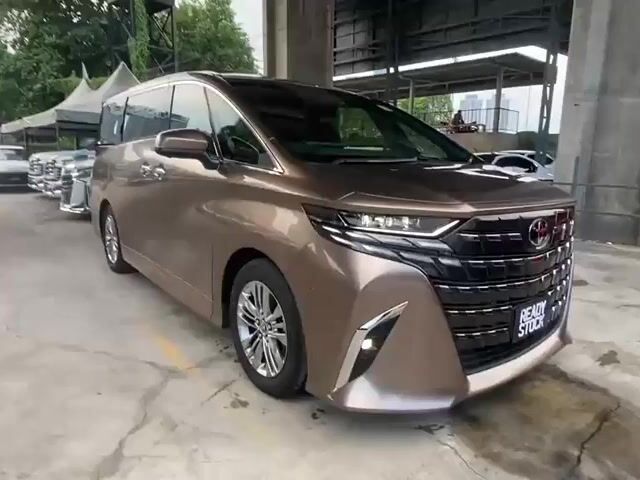 2025 Toyota ALPHARD 2.5 Z JBL HUD Moonroof Fully - 1