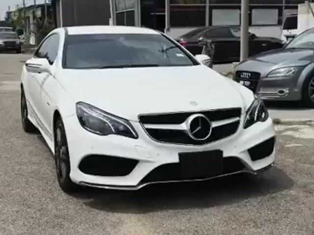 2010 Mercedes Benz 1.8 E250 CGI BLUEEFCY COUPE - 1