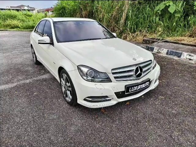 2012 Mercedes Benz C-CLASS 1.8 200 CGI BLUEEFCY - 1