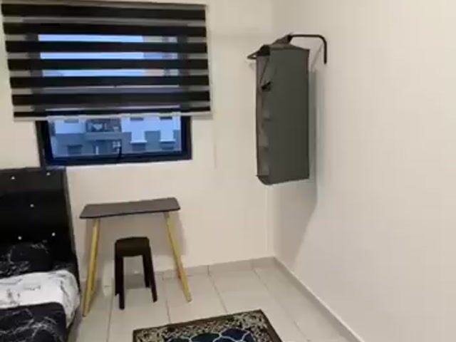 Video Image 1