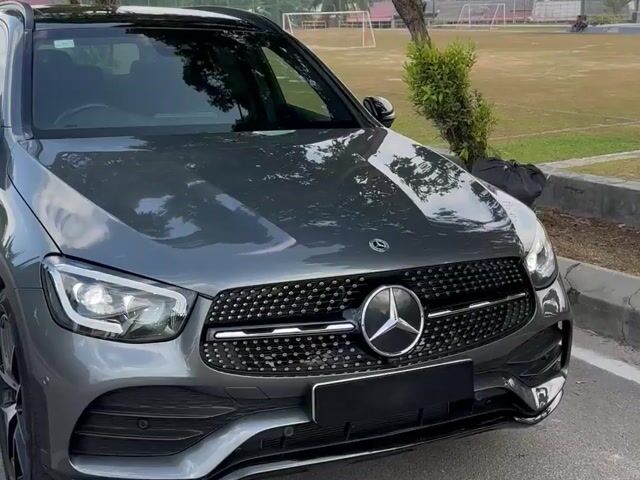 2022 MERCEDES BENZ GLC300 2.0 ✅ 24k KM Mileage ✅ - 1