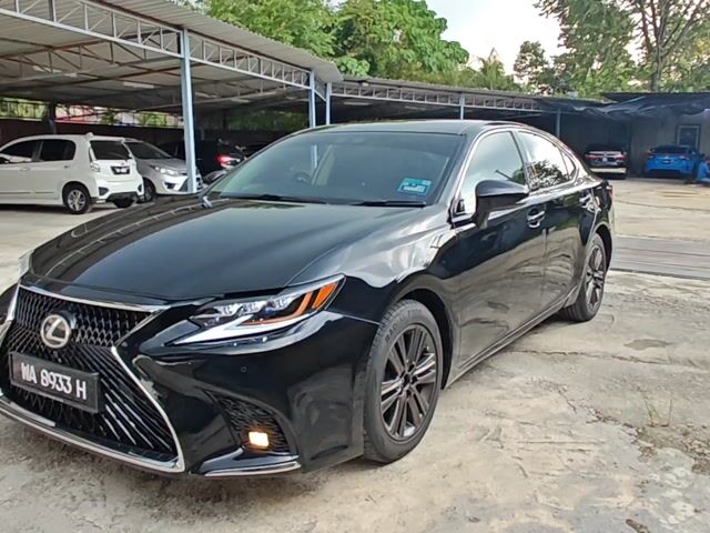 {2014} OTR Lexus ES250 2.5 (A) F-SPRT 3YEAR WARRTY - 1
