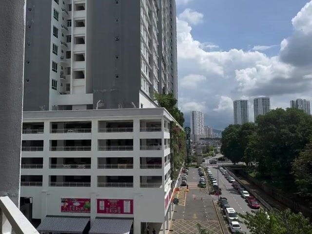 Video Image 1