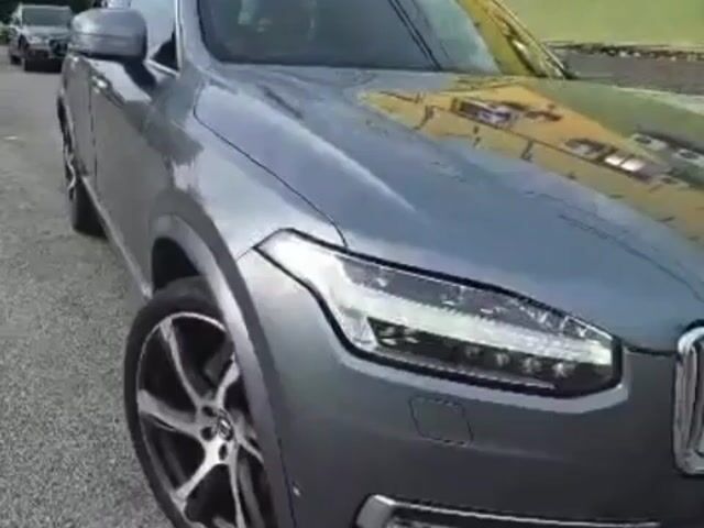 2019 Volvo XC60 2.0 T8 INSCRIPTION (A) - 1