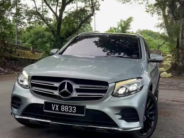 NEW STOCK MERCEDES BENZ GLC250 2.0 4MATiC CKD 1OWN - 1