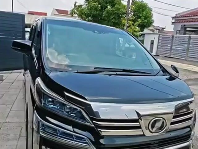 ON THE ROAD 2019 Toyota VELLFIRE 2.5 (A) - 1