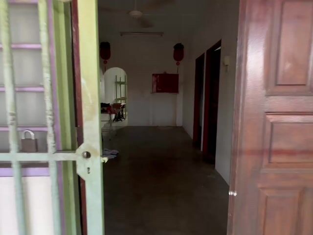Video Image 1