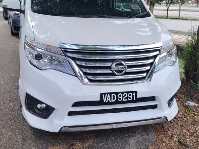 2018 Nissan Serena 2.0 IMPUL - 1