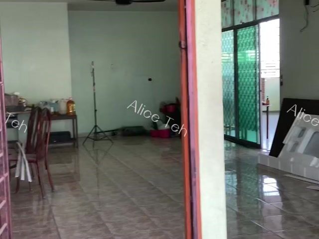 Video Image 1