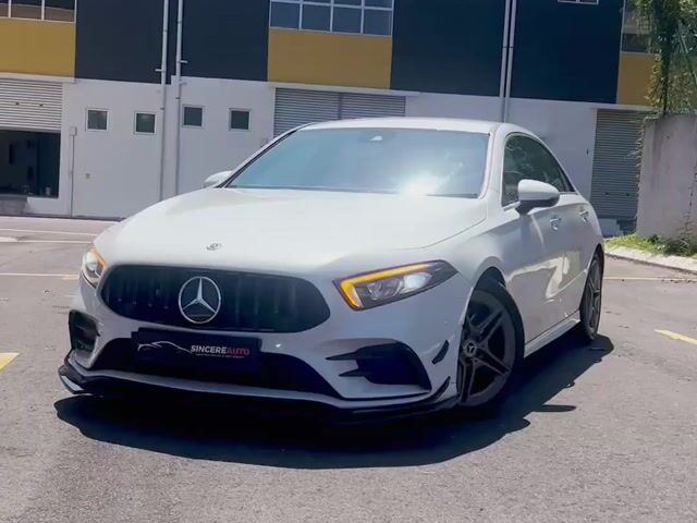 MERC-BENZ A250 2.0 AMG TURBO SEDAN FULL LOCAL SPEc - 1