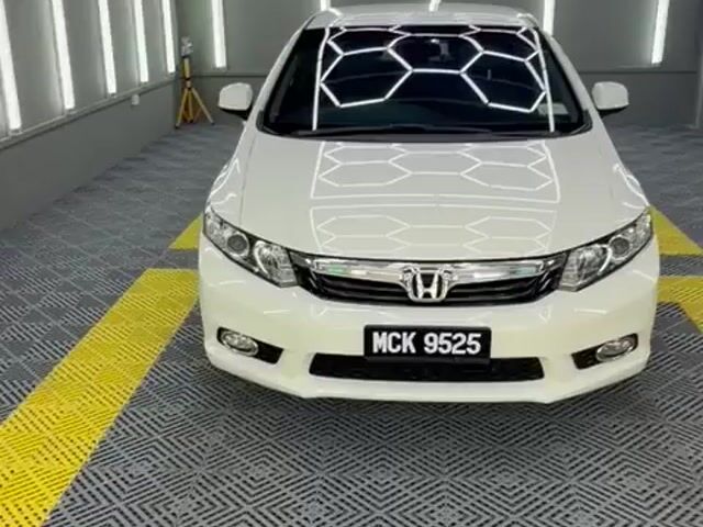 2013 Honda CIVIC 1.8 S (A) TIP TOP CONDITION - 1