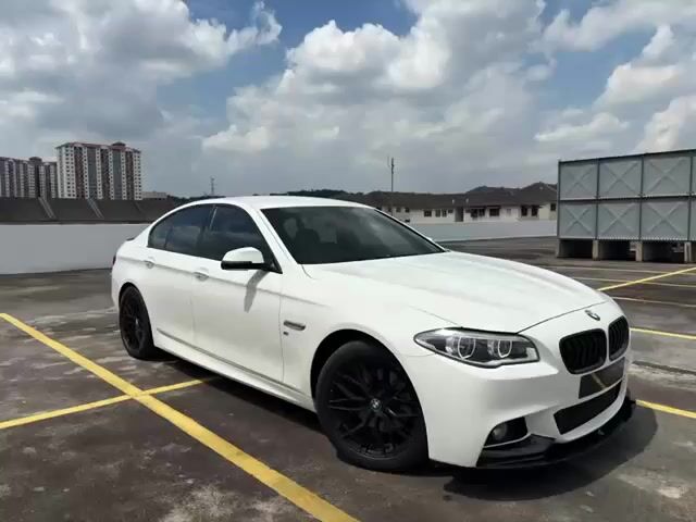 2016 Bmw 520i 2.0 (CKD) (A) FACELIFT - 1