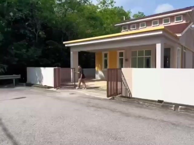 Video Image 1