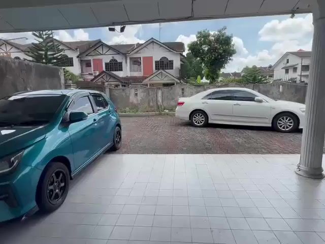 Video Image 1