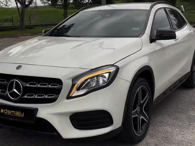 2017 Mercedes Benz GLA250 4MATIC AMG 2.0 2-DIGIT - 1