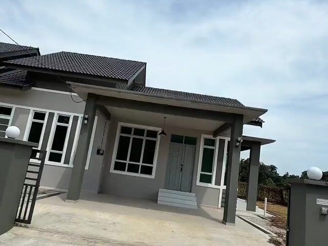 Video Image 1