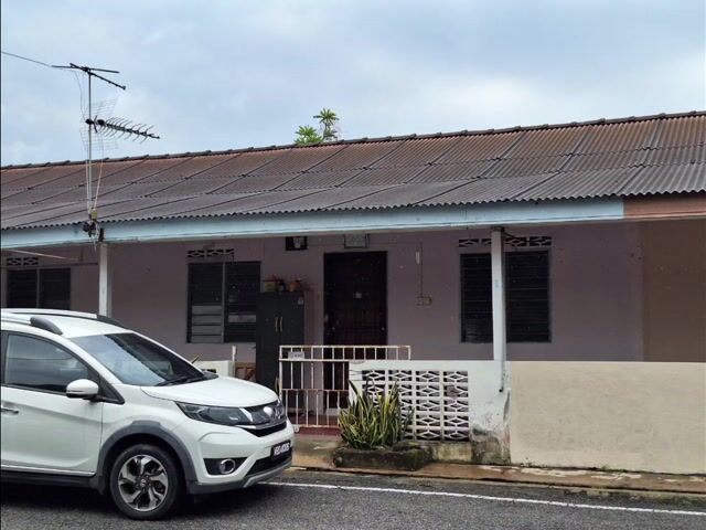Video Image 1