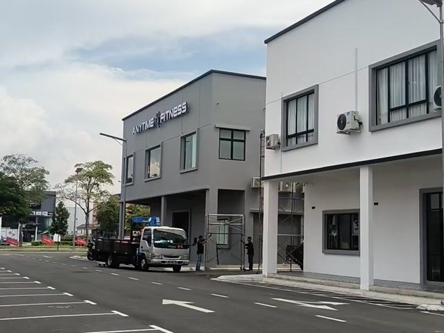 Video Image 1