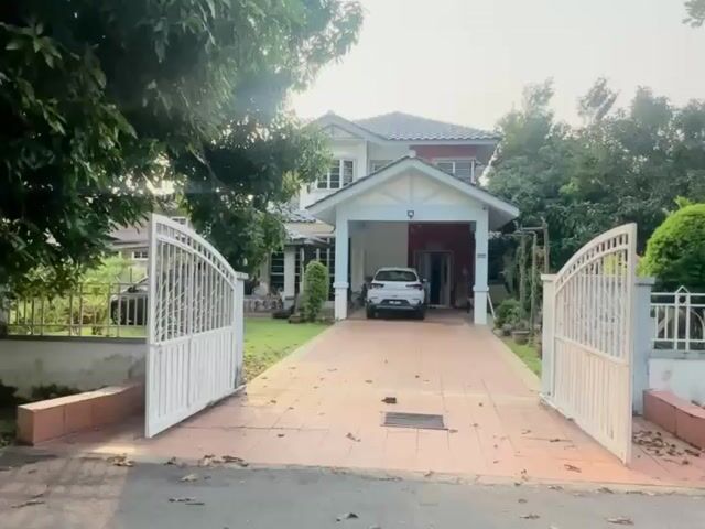 Video Image 1