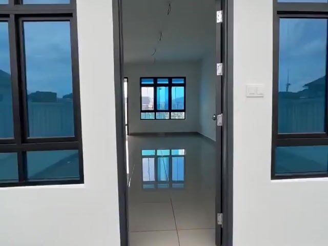Video Image 1