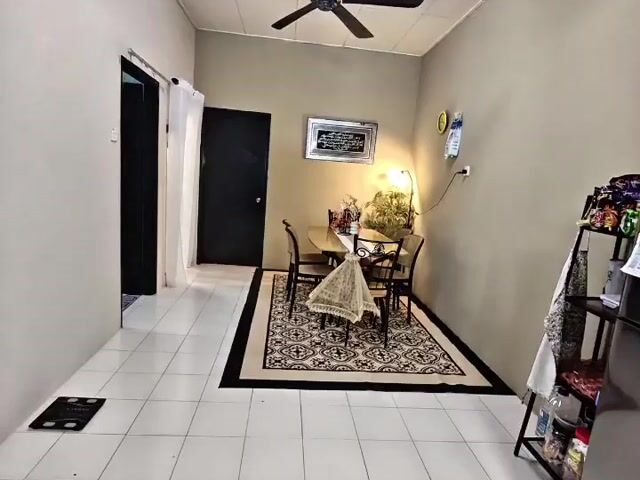 Video Image 1