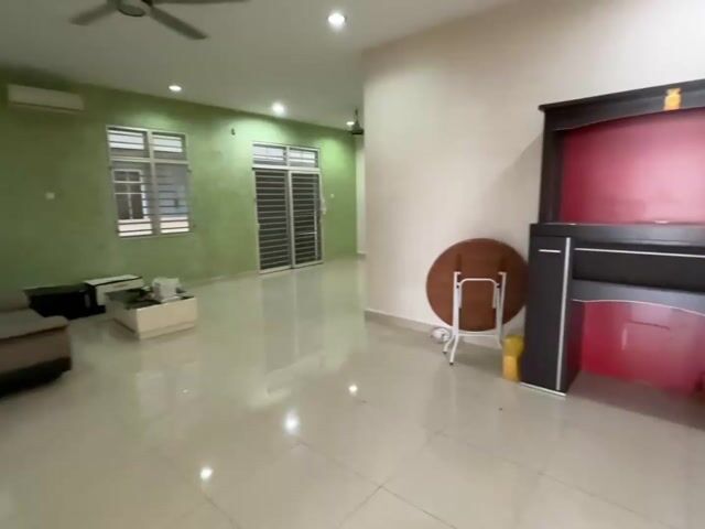 Video Image 1