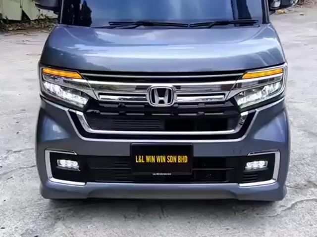 18/23 Honda N BOX 660 CUSTOM G **OTR W/O INS & R/T - 1