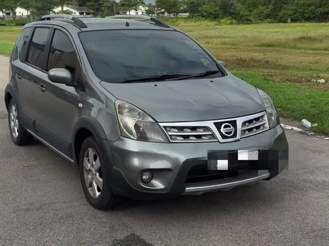 2011 Nissan LIVINA 1.6 X-GEAR (A) - 1