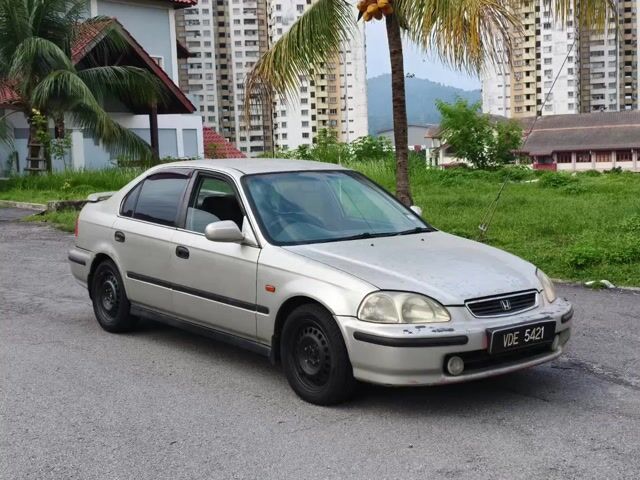 1996 Honda CIVIC 1.6 VTi (A) - 1