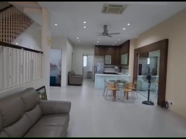 Video Image 1