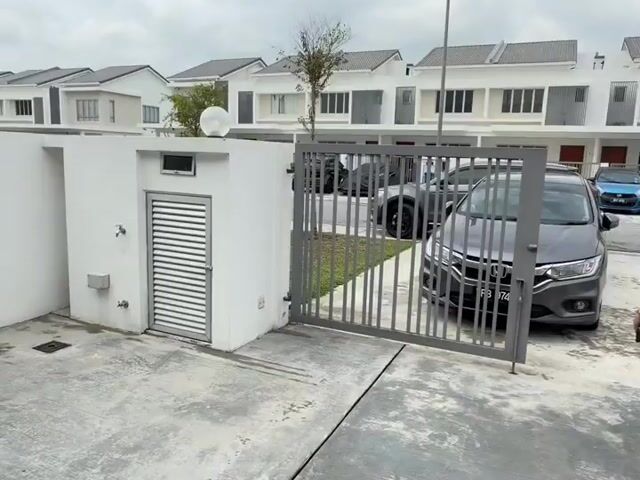Video Image 1