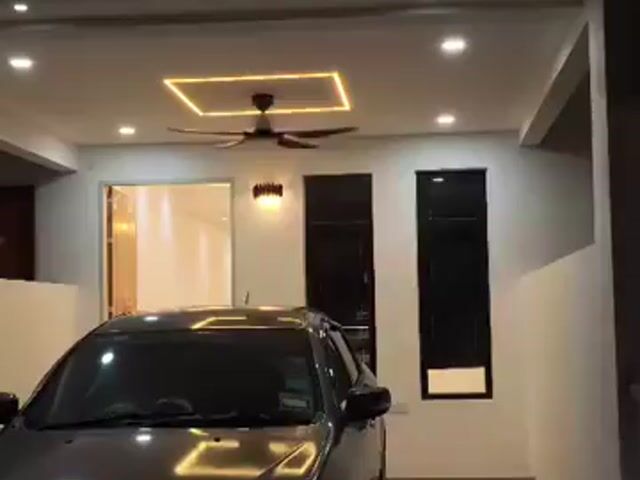 Video Image 1