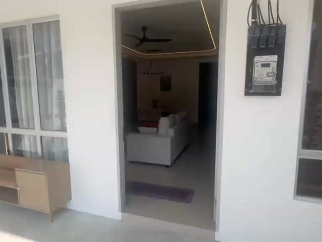 Video Image 1