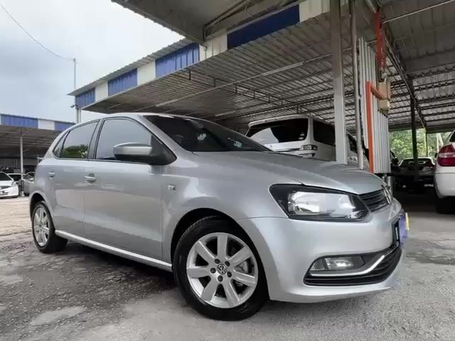 2017 Volkswagen POLO 1.6 FACELIFT (A) Tip Top Cond - 1