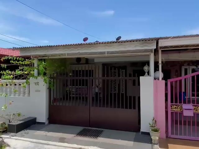 Video Image 1
