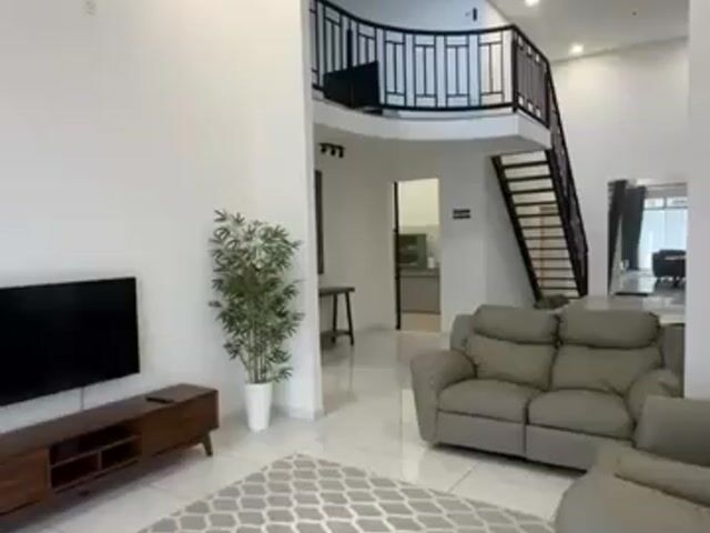 Video Image 1