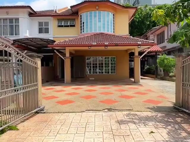 Video Image 1