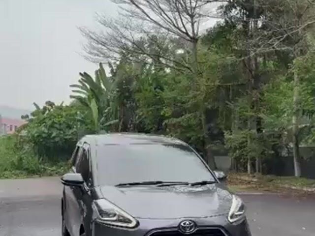 2017 Toyota SIENTA 1.5 V (A)2 Power Door/7 Seater  - 1