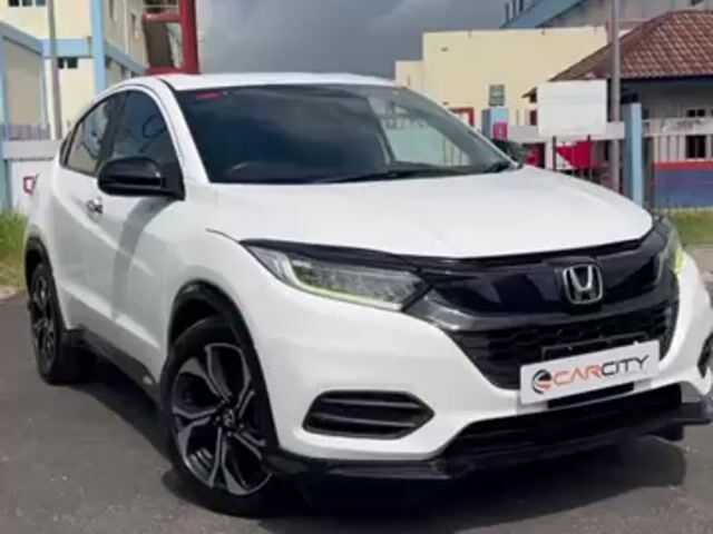 2022 Honda HR-V 1.8 RS LIMITED HIGH SPEC 1Y-WRANTY - 1