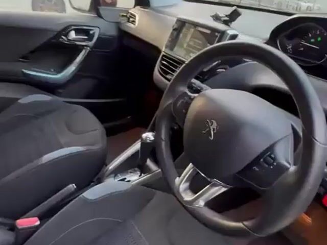 PEUGEOT 208 1.6 VTi ALLURE (5 DOOR ) (A) 2014 - 1