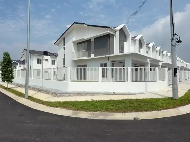 Video Image 1